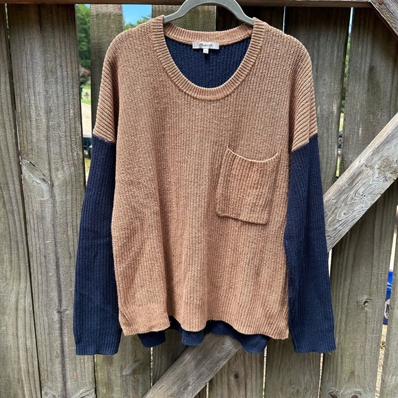 Madewell Thompson Pocket Pullover Sweater in Colorblock In Heather Timber - Picture 5 of 13